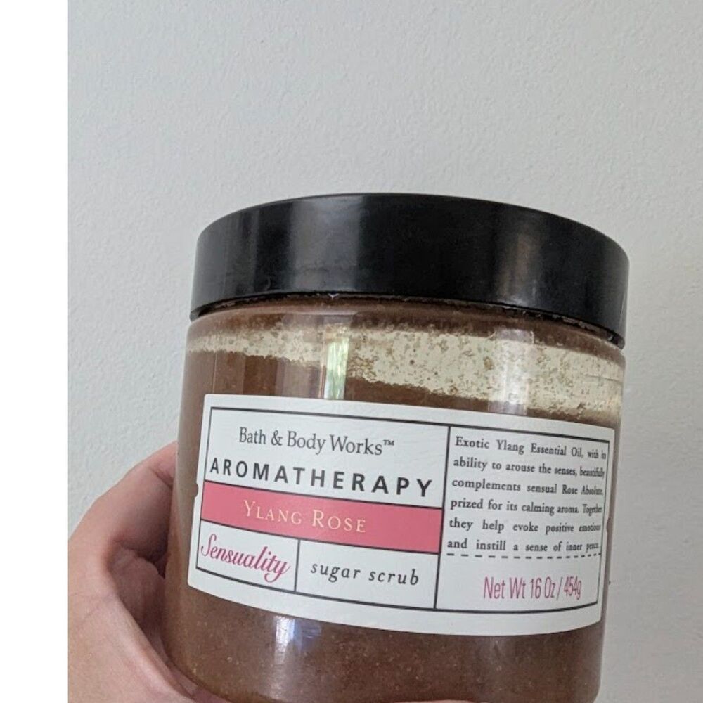 NEW rare Sealed Bath & Body Works Ylang Rose Aromatherapy Sugar Scrub 16 oz